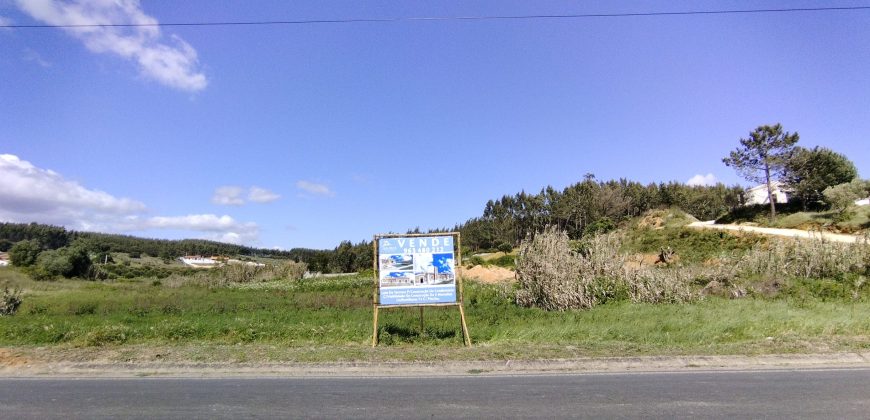 Lote Terreno Com Projecto Para Construção de 5 Moradias Em Condomínio_Marinhas Sal _ Rio Maior.