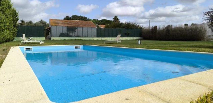 Quintinha C/ Piscina No Pacato Lugar de Vale Bom_ Ribeira de São João_ Rio Maior Quintinha C/ Piscina No Pacato Lugar de Vale Bom_ Ribeira de São João_ Rio Maior
