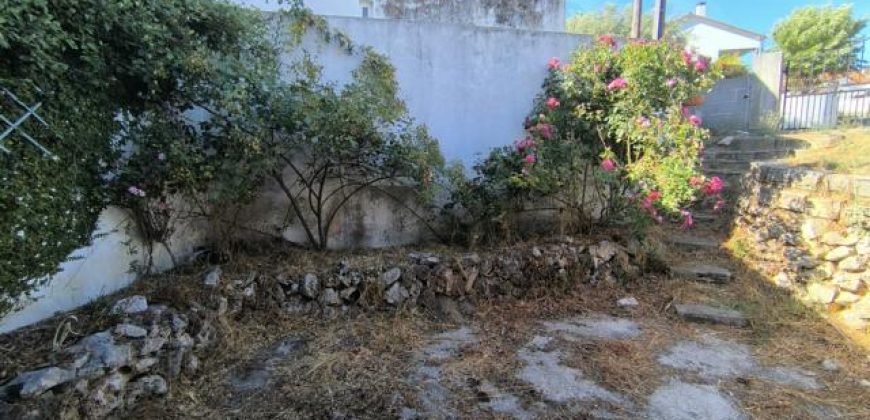 Moradia T1 Arruda dos Pisões _ Rio Maior.