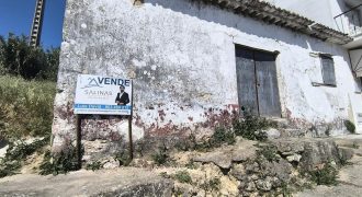 Prédio Urbano A venda Na Pacata Aldeia de Assentiz – Rio Maior.