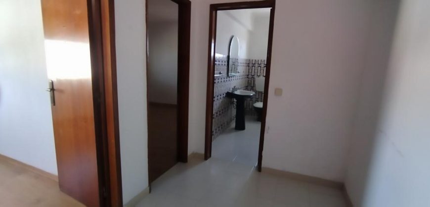 Apartamento T2 Na Cidade De Rio Maior